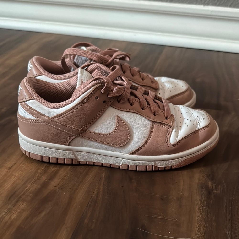 Nike Dunk Low Sneakers in Rose and White